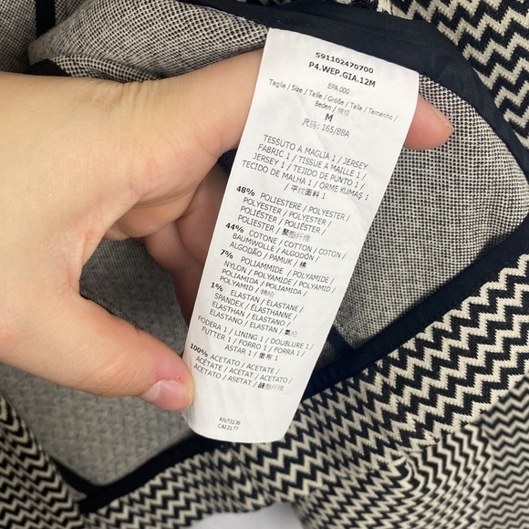 Maxmara Weekend MaxMara Black and White Chevron Blazer - Size Medium - Picture 11 of 15